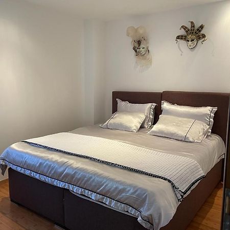 Riverside Villa تيفات المظهر الخارجي الصورة