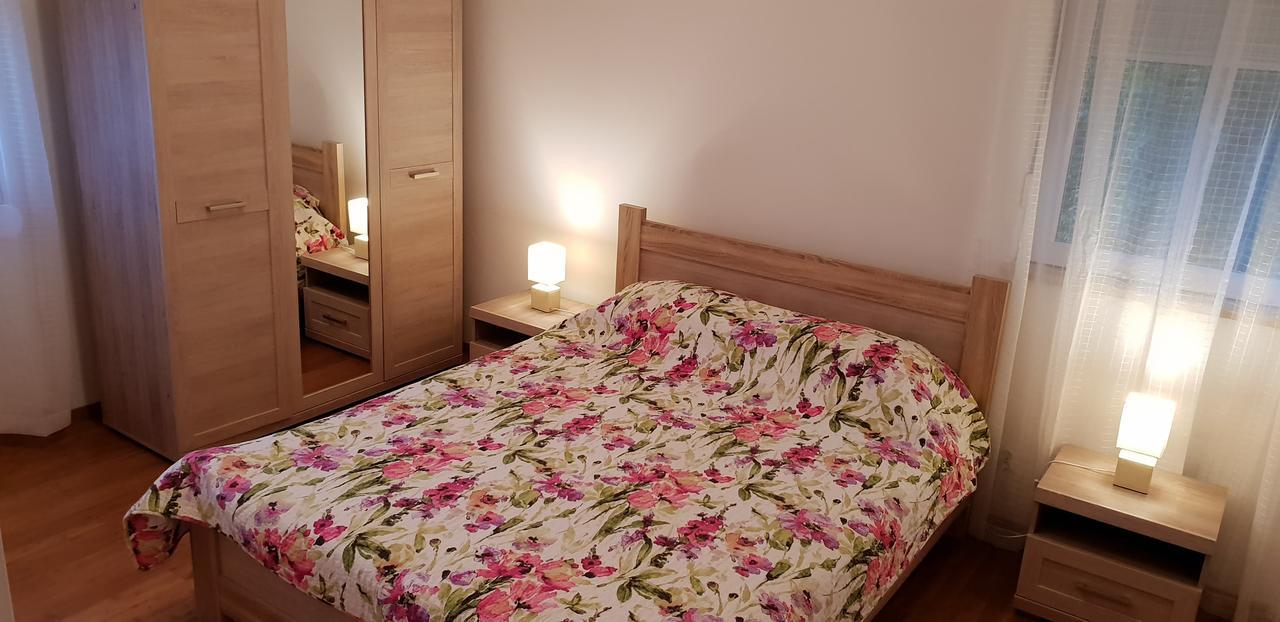 Riverside Villa تيفات المظهر الخارجي الصورة