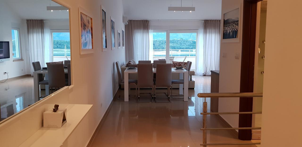 Riverside Villa تيفات المظهر الخارجي الصورة